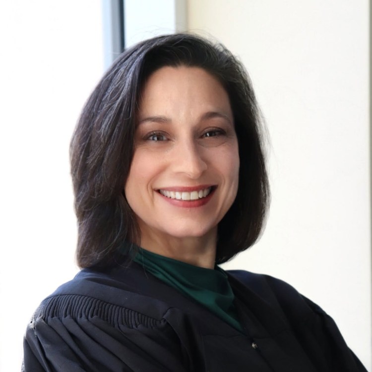 Jennifer L. Fleet